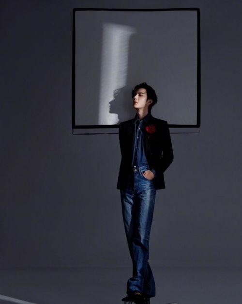 娱乐大爆料 李宏毅视频,娱乐大爆料背后的精彩瞬间  第2张